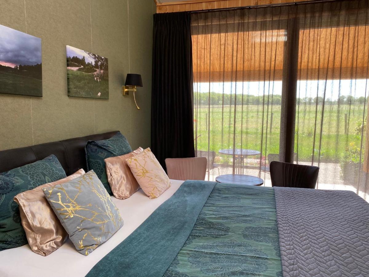 'T Heidepaleis Bed & Breakfast Garderen Luaran gambar