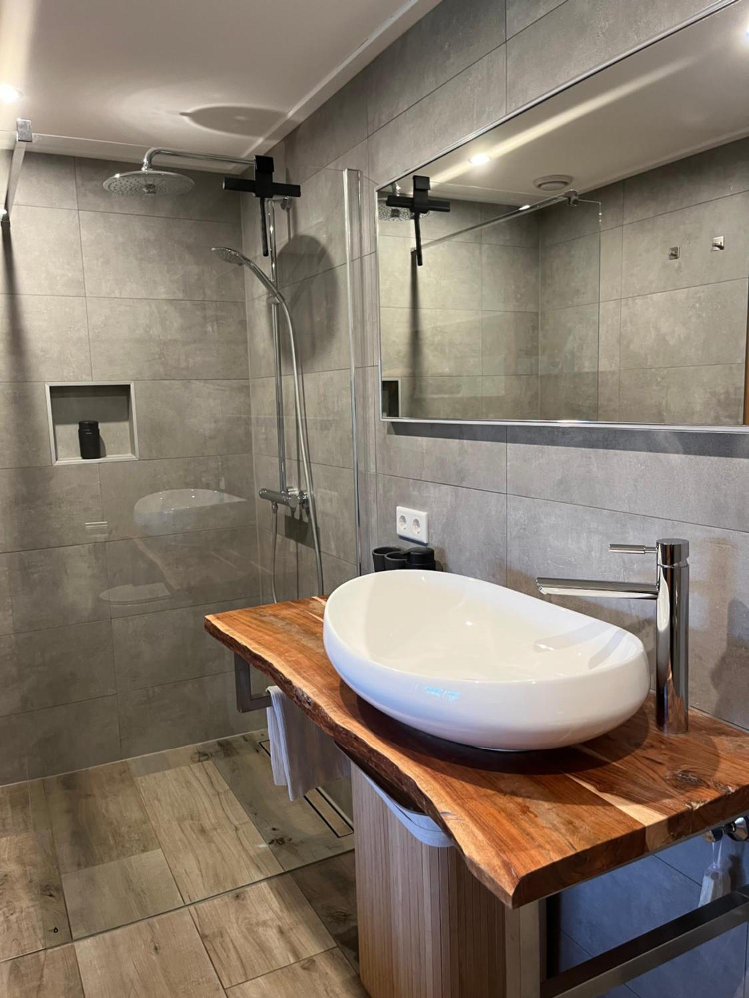 'T Heidepaleis Bed & Breakfast Garderen Luaran gambar